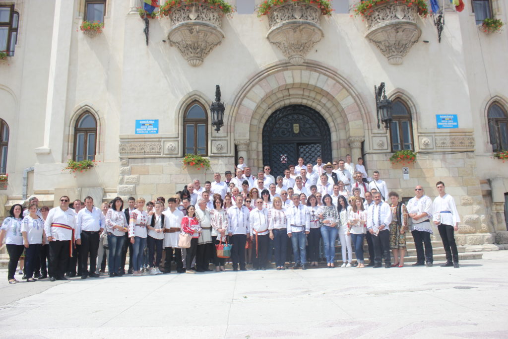 calinesti 3 strie populare, pam (5)