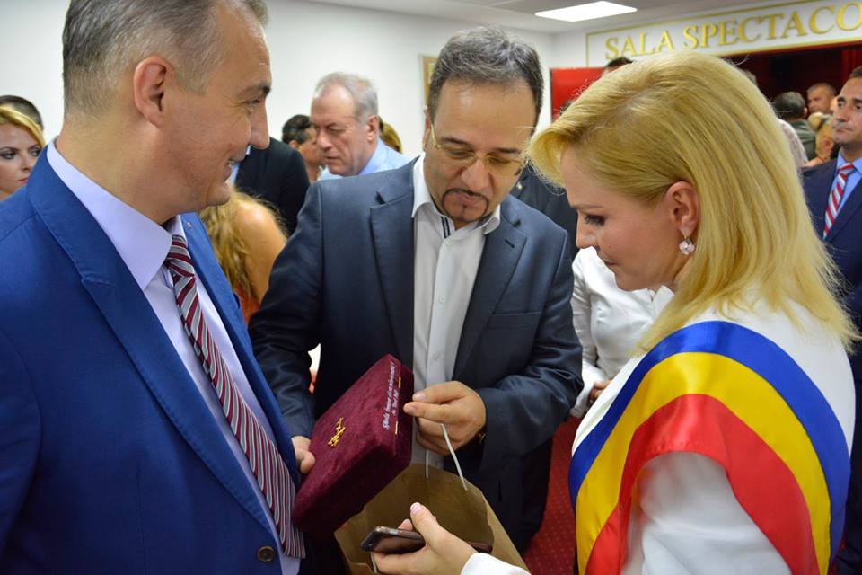 gabriela firea si mircea draghici.2