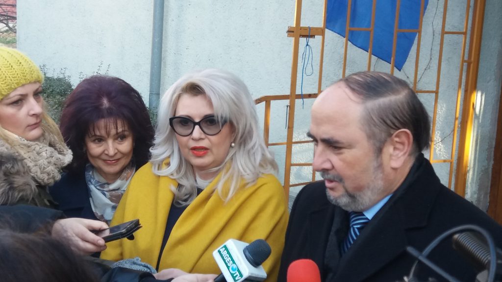 bica-sotie-si-lidia-constantinescu