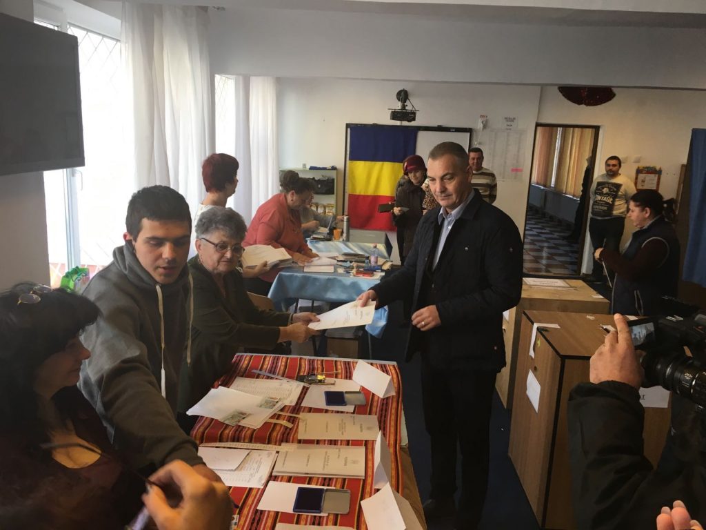 mircea-draghici-la-vot-1