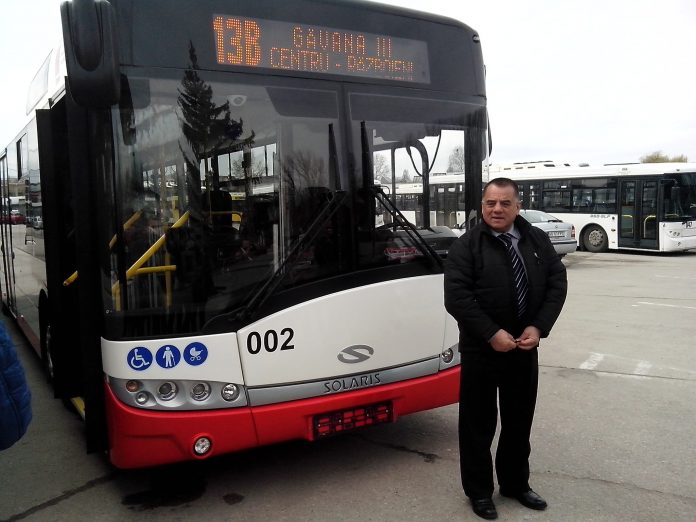 ionica in autobuz (2)