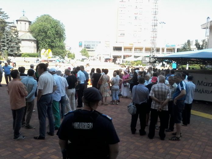 pnl protest (8)