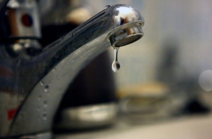 Joi, 12 februarie, apă oprită în mai multe zone din Pitești – vezi lista completă a străzilor afectate