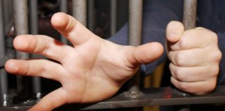 ÎNCHISOARE cu EXECUTARE, după ce a făcut accident și a fugit de la locul faptei