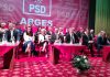 Liviu Dragnea, la Pitesti: “Ce aveti frate cu mustata mea? Nu o dau jos”