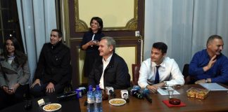 FOTO. Deputatul argesean a urmarit meciul Romaniei cu Feroe impreuna cu Liviu Dragnea!