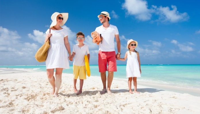 Tichete-de-Vacanta-sau-Voucher-de-Vacanta