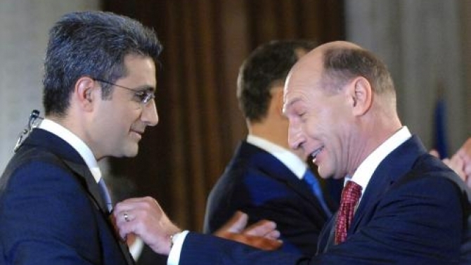 basescu su turcescu