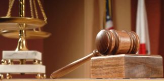 La vârsta la care ar trebui să-și plimbe nepoții prin parc, riscă să ajungă la închisoare