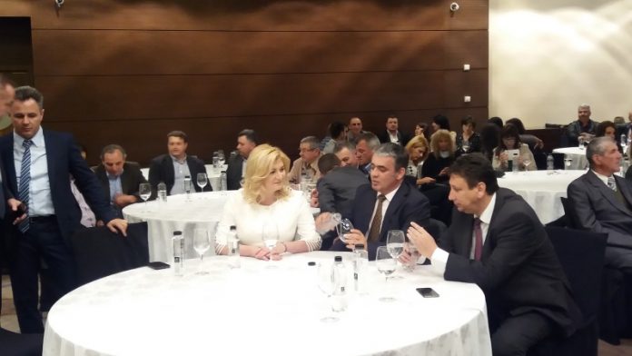 mircea andrei si argentina culcus, PAM.