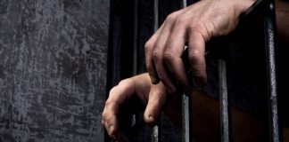 Ani grei de PUSCARIE pentru un argesean care si-a ATACAT vecinul, impuscandu-l in piept!