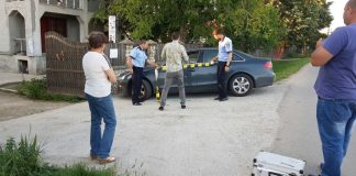 I-a fost VANDALIZATA masina! Un candidat la functia de primar face ACUZATII