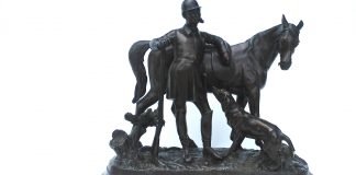 Obiectul a apartinut unei familii burgheze franceze! Poate fi admirat la Muzeul Curtea de Arges!