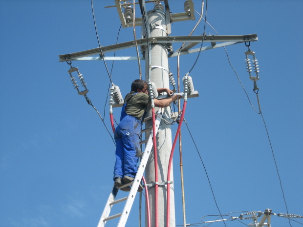 stalp electricitate
