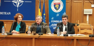 “Daca as fi de maine director, as da AFARA tot Teatrul”, “Nu putem salva Teatrul cu Fuego!”