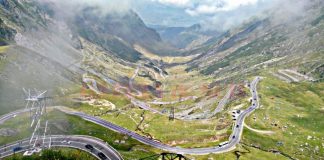 TRAGEDIE PE TRANSFĂGĂRĂȘAN! O mamă și copilul său, loviti MORTAL de un șofer beat și fără permis