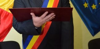 Un PRIMAR argeșean a DAT cu ȘUTUL unor proiecte de investiții. Motivul este INCREDIBIL