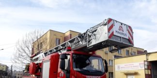 (foto) ISU Argeș a primit o autospecială de intervenție și SALVARE de la ÎNĂLȚIMI. Vezi cât COSTĂ și ce dotări are