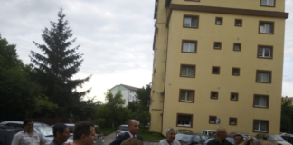 Consilierii ALDE, locali și ai deputatului Gerea, față în față cu piteștenii, alături de secretarul de stat Robert Tudorache