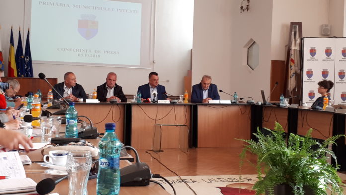 conferinta Primăria Pitești (5)