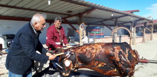 În această seară! Un DELICIU! Așteptați la Focul lu’ Sumedru cu VIȚEL LA PROȚAP, în Topoloveni