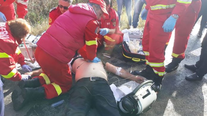 autocar accident.2