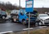 Accident cu 3 mașini! Pasager rănit