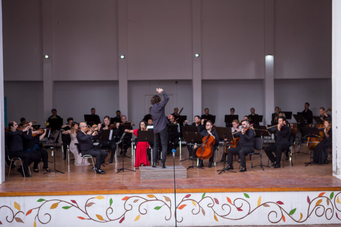 ORCHESTRA SIMFONICA