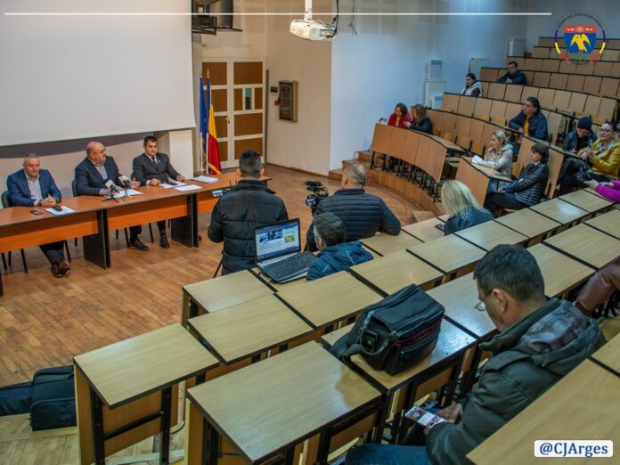 Conferința de presa CJ Arges 22.04.2022 (5)