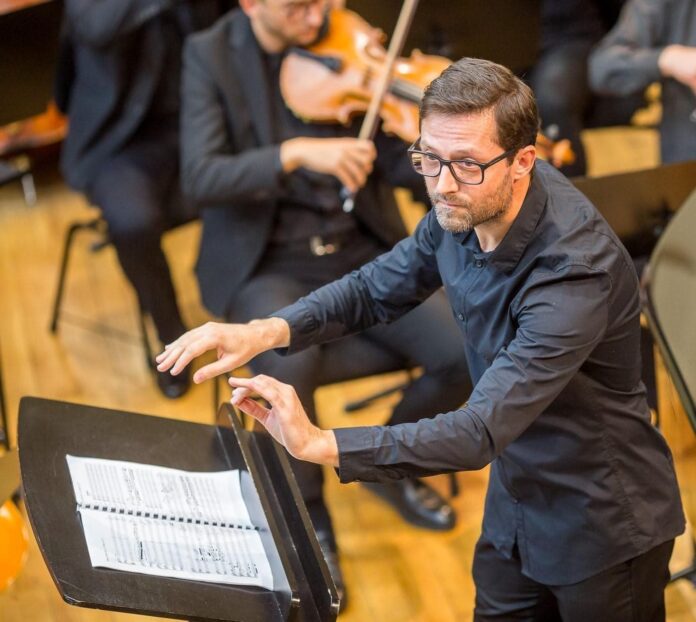 dirijor filarmonica