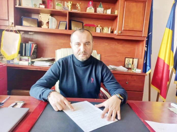 mihai rachieru, primar budeasa (2)