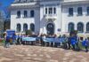 Primarul Piteștiului, Cristian Gentea, și vicepreședintele CJ Argeș, Adrian Bughiu, s-au alăturat Marșului autismului! Mii de baloane albastre au umplut centrul orașului