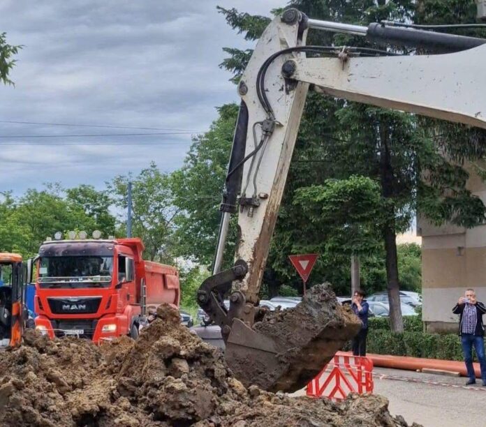 lucrare apa canal, canalizare pitesti