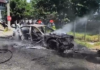 Incendiu auto în Argeș: un autoturism a ars în totalitate, alte trei au fost avariate