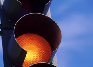 Atenție, șoferi în Pitești: modificări temporare în trafic în mai multe intersecții